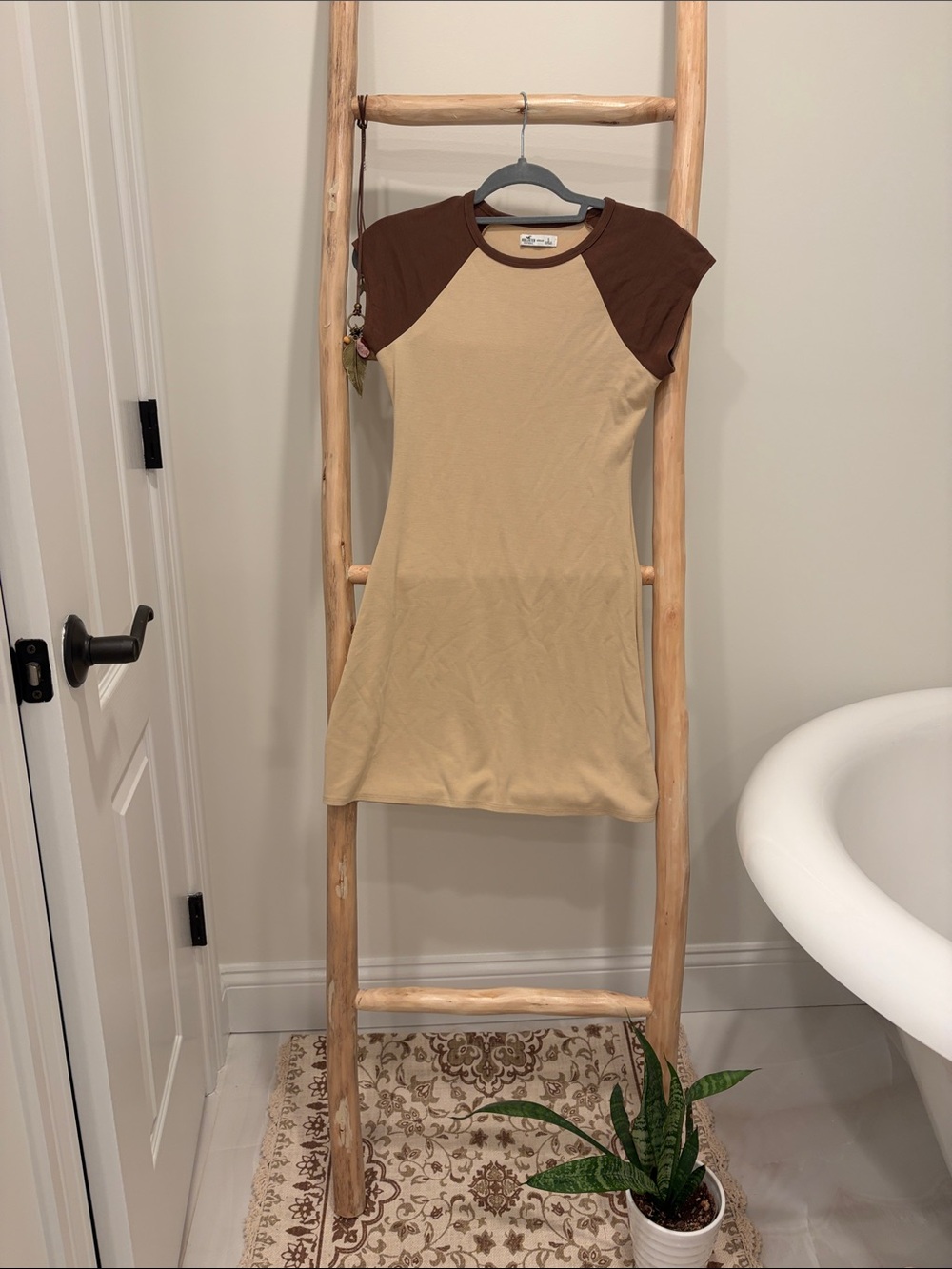 Hollister Two-Tone Raglan Mini Dress - Brown & Tan